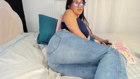 Vanessa online show from 6, 11, 2025