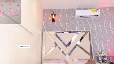 Snapshot of vanessa_guzman1 chatting on 19, 1, 2026 online show from 19, 1, 2026