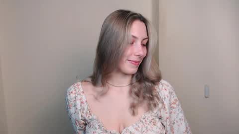 Vanessa online show from 10, 4, 2026