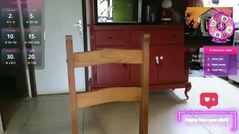 Snapshot of vanessapoetta chatting on 17, 10, 2025 vanessapoetta online show from 17, 10, 2025