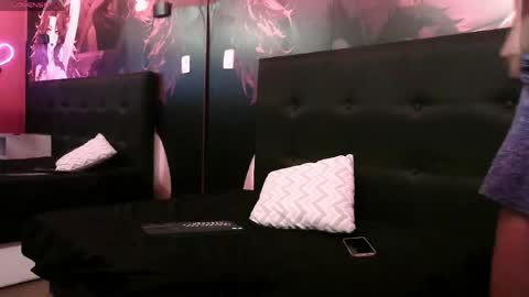 Vanessa  online show from 13, 5, 2026