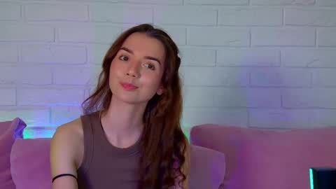 VanessaVienne online show from 24, 4, 2026