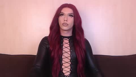 Snapshot of vanessaviperr chatting on 21, 10, 2025 Vanessa online show from 21, 10, 2025