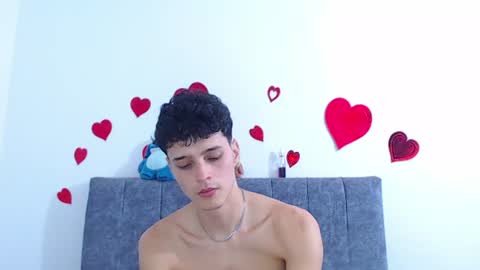 Snapshot of vanie_ chatting on 9, 7, 2026 Ruby and Vanie online show from 9, 7, 2026