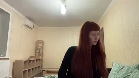 Snapshot of vanilla__nilla chatting on 3, 12, 2025 Nilla online show from 3, 12, 2025