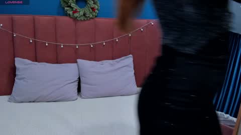 Snapshot of vanillakelly chatting on 23, 12, 2024 Sofia online show from 23, 12, 2024