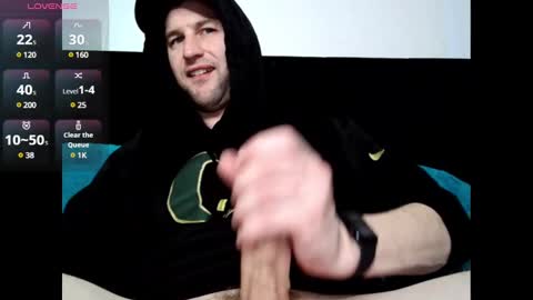 vanillaniceeee online show from 8, 3, 2025