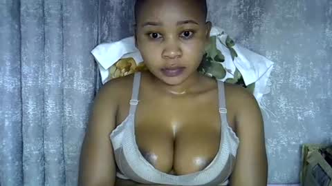 Snapshot of vanillavenus chatting on 7, 8, 2026 vanillavenus online show from 7, 8, 2026