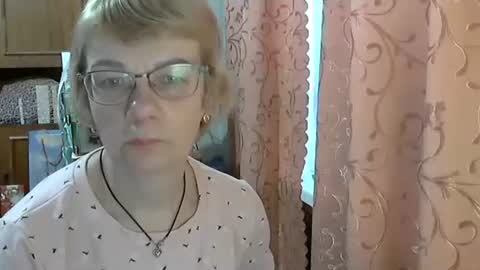 Vanillaxcreamy online show from 4, 3, 2025