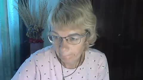 Vanillaxcreamy online show from 4, 10, 2025