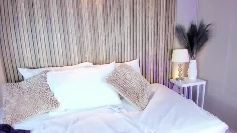 Karine online show from 16, 12, 2025