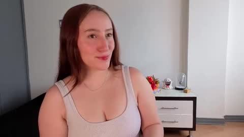 Snapshot of vanlet chatting on 19, 10, 2025 Elizabeth online show from 19, 10, 2025