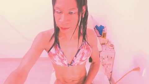 Snapshot of vannesascott chatting on 6, 4, 2026 VANNESA online show from 6, 4, 2026