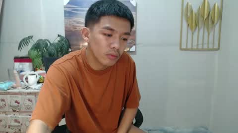 vanxxx2005 online show from 10, 12, 2024