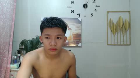 vanxxx2005 online show from 18, 12, 2024