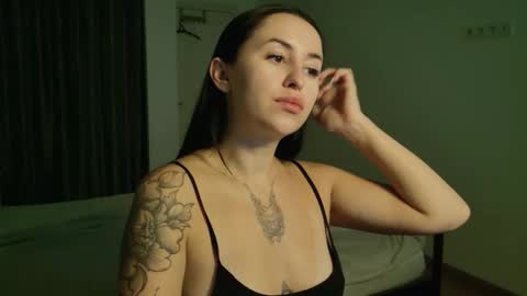 vaolietkat online show from 27, 9, 2025