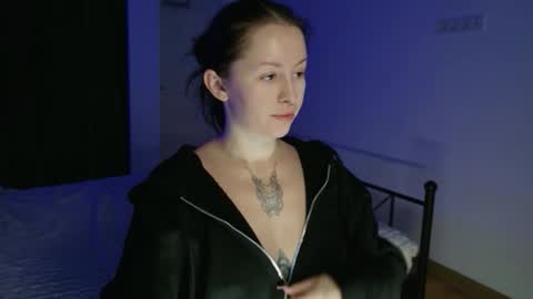 vaolietkat online show from 29, 11, 2025