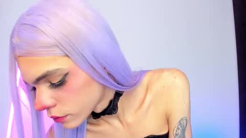  Varya Ferreira - independent model  online show from 14, 1, 2026