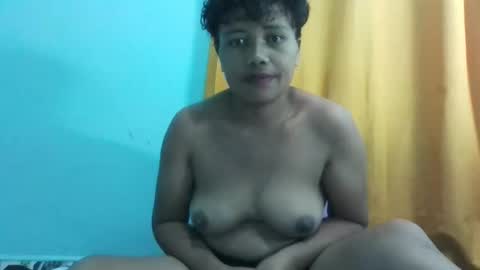 Snapshot of vayannah chatting on 29, 4, 2026 Vayannah online show from 29, 4, 2026