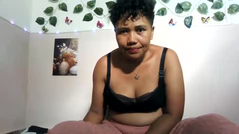 Snapshot of vayannah chatting on 3, 6, 2026 Vayannah online show from 3, 6, 2026