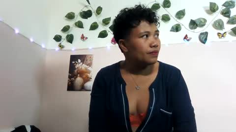 Snapshot of vayannah chatting on 11, 6, 2026 Vayannah online show from 11, 6, 2026