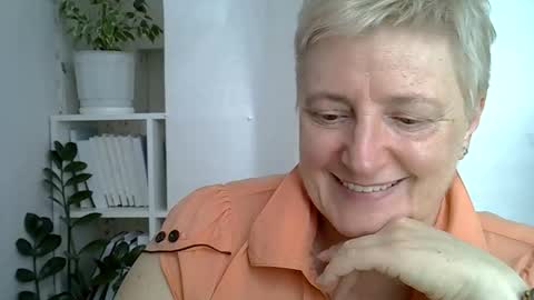 vea_motty online show from 10, 5, 2026