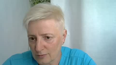 Snapshot of vea_motty chatting on 18, 7, 2026 vea_motty online show from 18, 7, 2026