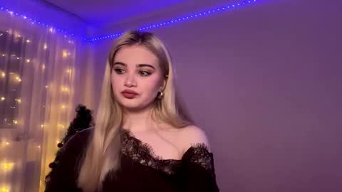 Monika online show from 12, 1, 2026