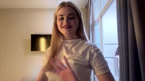 Monika online show from 13, 2, 2026