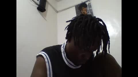 Vee tommy online show from 25, 4, 2026