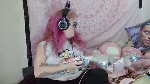 Snapshot of veelehanex3 chatting on 2, 12, 2024 Veronica Lehane online show from 2, 12, 2024