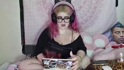 Snapshot of veelehanex3 chatting on 13, 12, 2024 Veronica Lehane online show from 13, 12, 2024