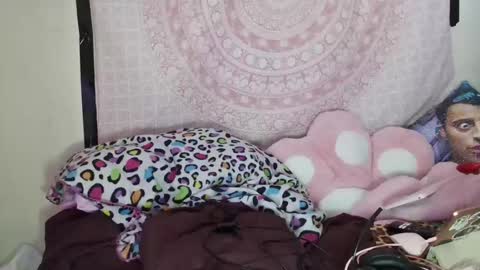 Snapshot of veelehanex3 chatting on 15, 12, 2024 Veronica Lehane online show from 15, 12, 2024