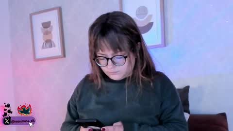 Vee Simons online show from 19, 9, 2025