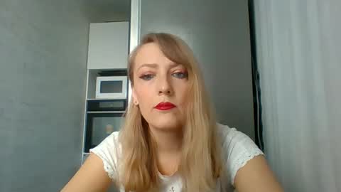 Snapshot of veessa chatting on 25, 4, 2026 Veessa online show from 25, 4, 2026