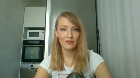 Snapshot of veessa chatting on 28, 4, 2026 Veessa online show from 28, 4, 2026