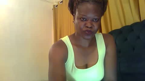 Snapshot of veev_1 chatting on 21, 3, 2026 veev_1 online show from 21, 3, 2026