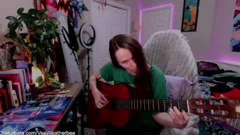 Snapshot of veeweatherbee chatting on 9, 12, 2024 Violet Weatherbee online show from 9, 12, 2024