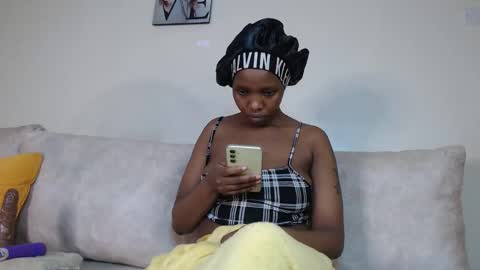 Snapshot of veey_dellah chatting on 18, 4, 2026 veey online show from 18, 4, 2026