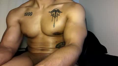 Vegas Love online show from 5, 12, 2025