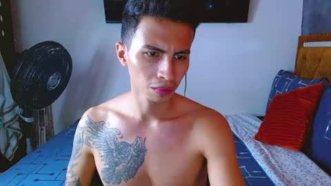 Snapshot of velk_hot1 chatting on 30, 4, 2026 velk_hot1 online show from 30, 4, 2026