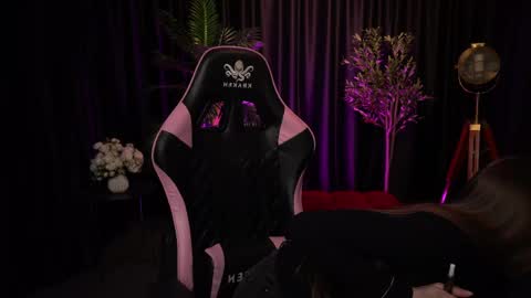 Kitty online show from 18, 4, 2026