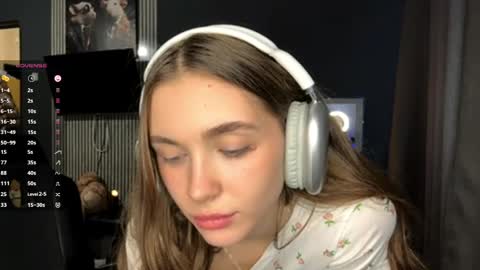 Nia online show from 11, 4, 2026