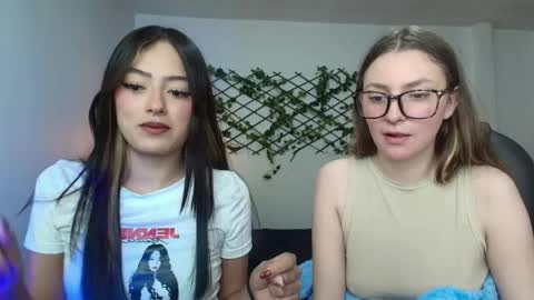 Sophi  online show from 10, 4, 2026