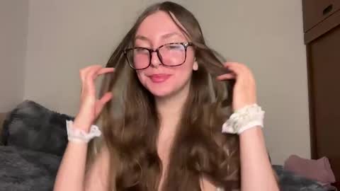 Sophi  online show from 8, 5, 2026