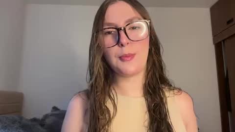 Sophi  online show from 3, 6, 2026