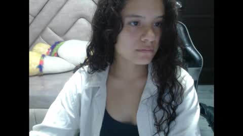 velvet_moon_v online show from 25, 10, 2025