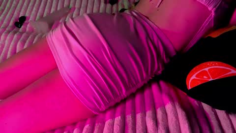 Violet online show from 16, 1, 2025