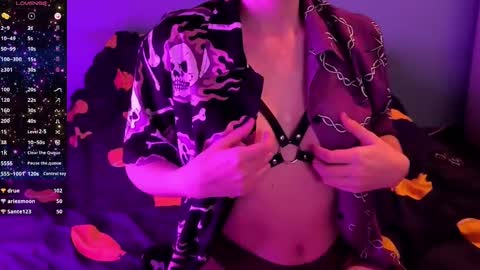 Violet online show from 30, 1, 2025