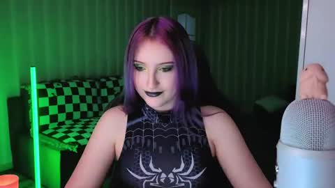 Snapshot of velvet_siren chatting on 14, 7, 2026 Violet online show from 14, 7, 2026